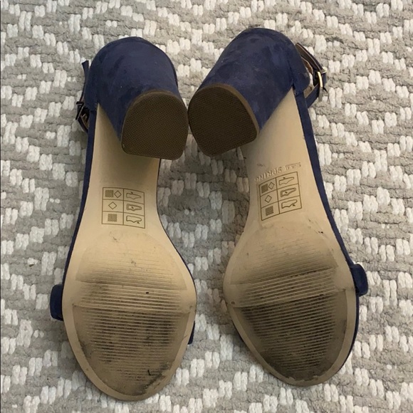 Call It Spring Sandals Size 7 - Picture 3 of 3